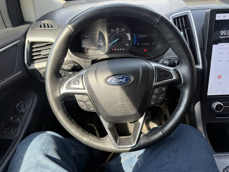 2022 Ford Edge SEL