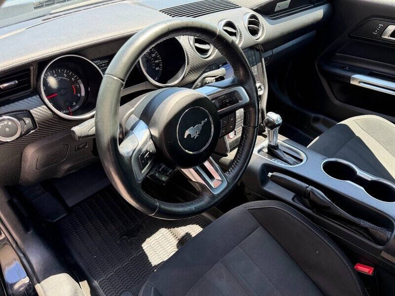 2019 Ford Mustang EcoBoost