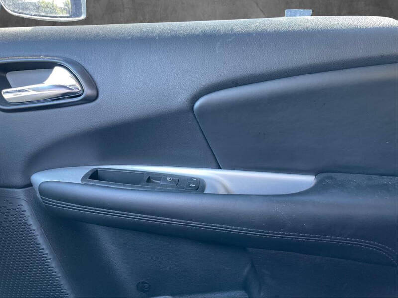 2019 Dodge Journey SE