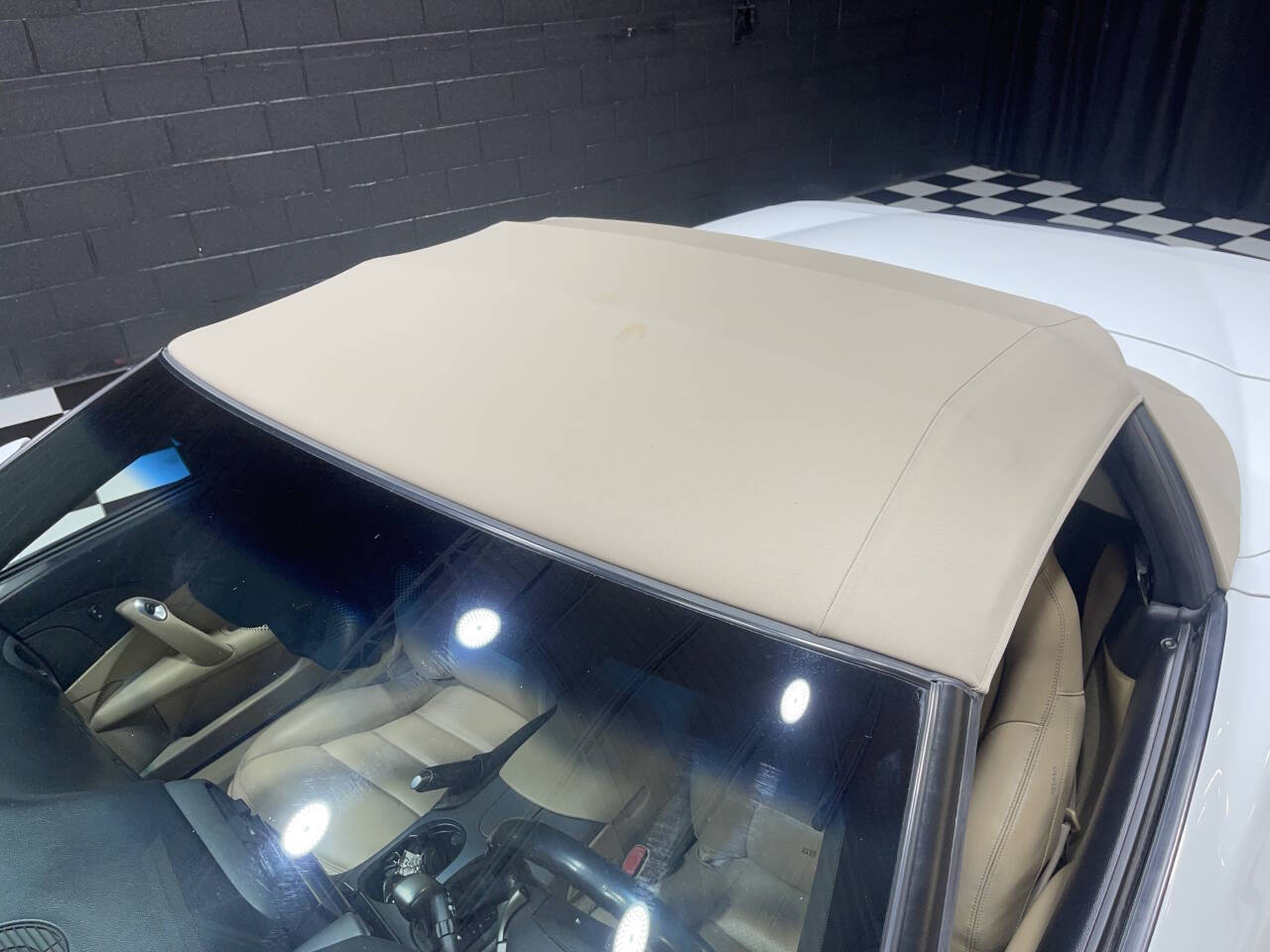 2006 Chevrolet Corvette 26