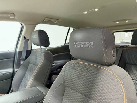 2017 GMC Acadia SLE-2