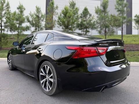 2017 Nissan Maxima Platinum