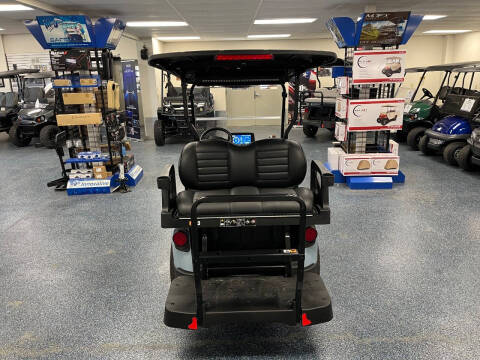 2026 E-Z-GO RXV 4 ST
