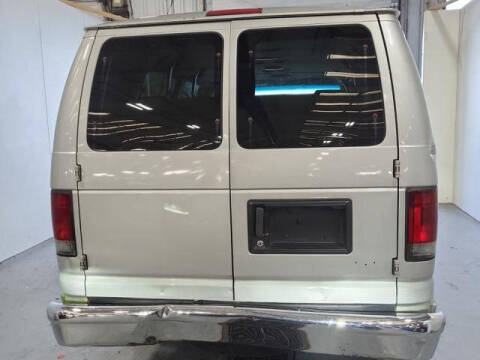 2011 Ford E-Series