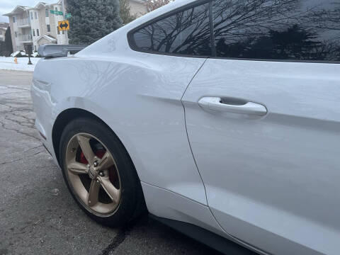 2015 Ford Mustang V6