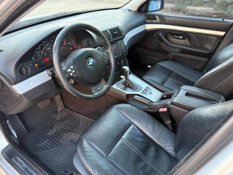 2001 BMW 5 Series 530i