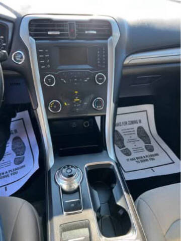 2019 Ford Fusion S
