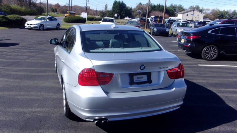 2011 BMW 3 Series 328i