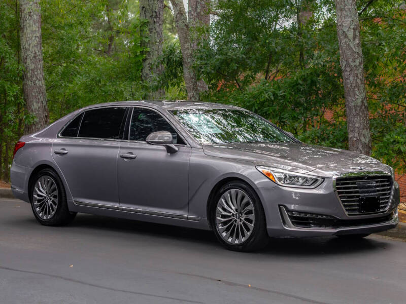 2018 Genesis G90
