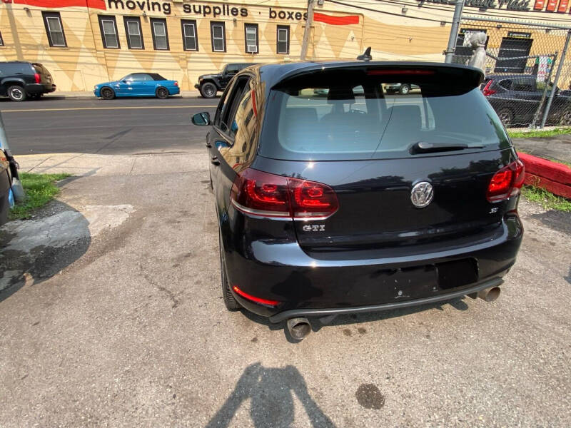2013 Volkswagen GTI Base PZEV
