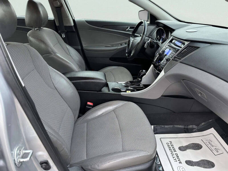 2012 Hyundai Sonata SE