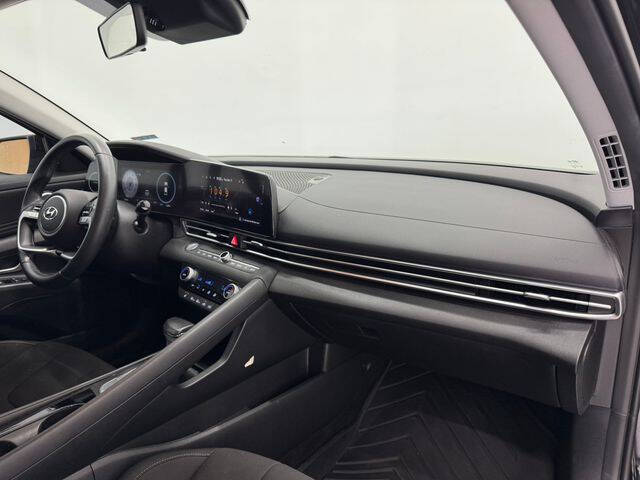 2023 Hyundai Elantra