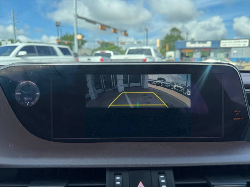 2021 Lexus ES 350