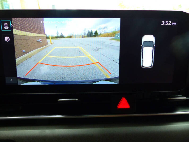 2025 Kia Carnival EX