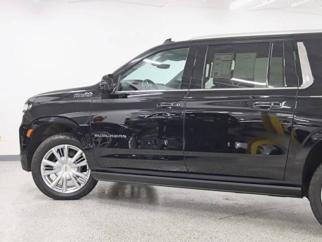 2021 Chevrolet Suburban High Country