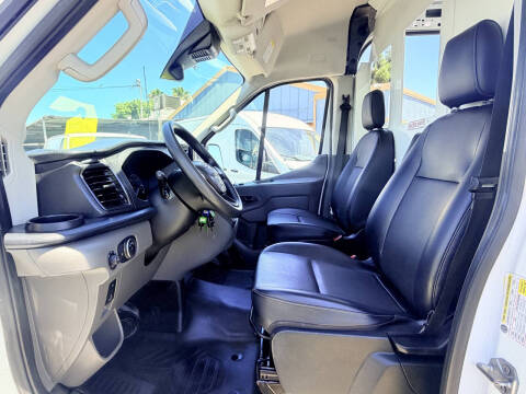 2022 Ford Transit 250