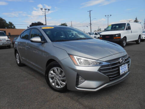 2020 Hyundai Elantra for sale at McKenna Motors in Union Gap WA