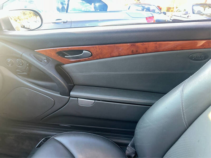 2004 Mercedes-Benz SL-Class