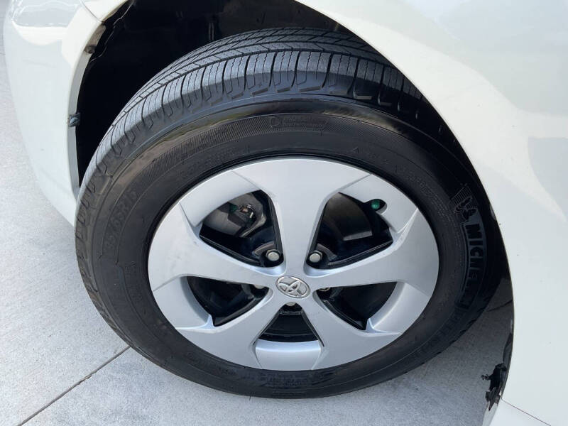 2015 Toyota Prius Three