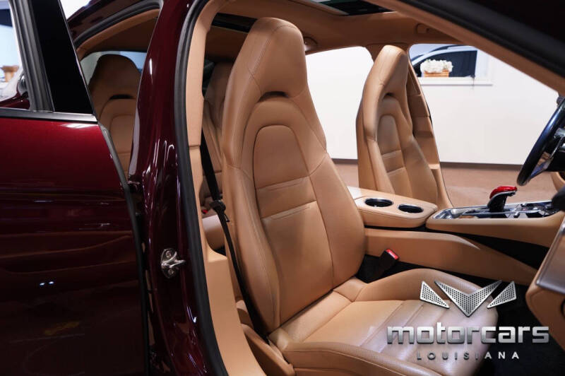 2018 Porsche Panamera