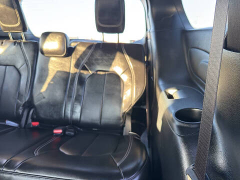 2025 Chrysler Voyager LX