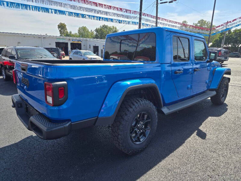 2025 Jeep Gladiator High Tide