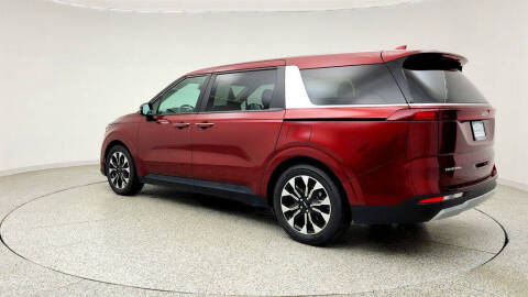 2024 Kia Carnival EX