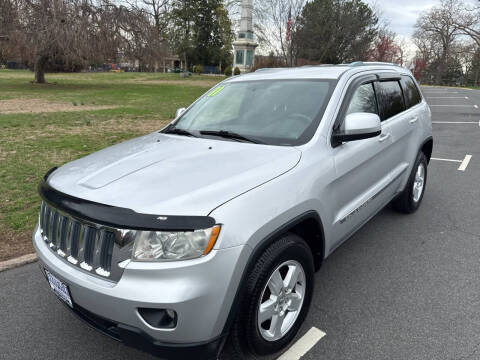 2011 Jeep Grand Cherokee Laredo