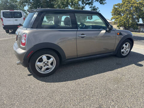 2011 MINI Cooper