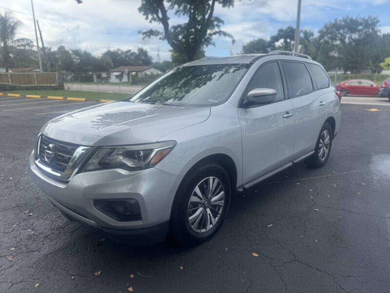 2019 Nissan Pathfinder SV