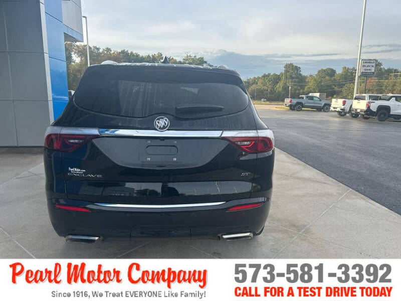 2024 Buick Enclave Essence