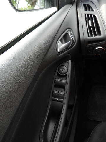 2018 Ford Focus SE