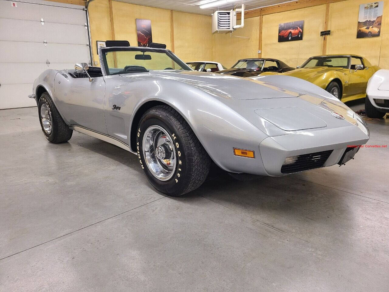 1973 Chevrolet Corvette 15