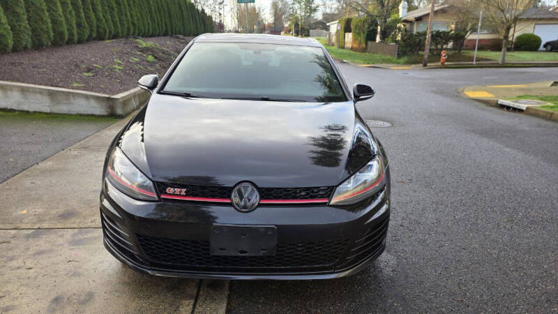 2016 Volkswagen Golf GTI SE