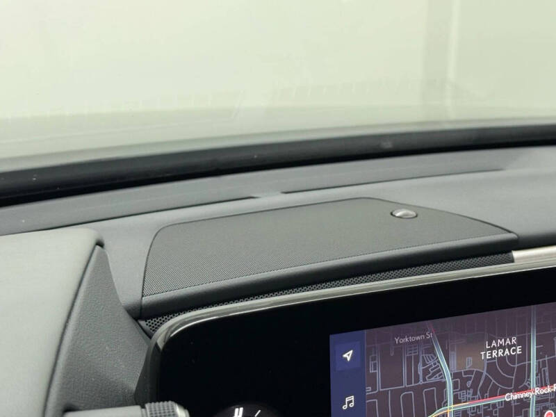 2023 Lexus ES 350 F SPORT Handling