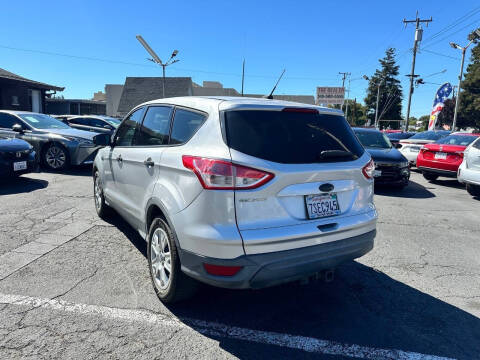 2015 Ford Escape S