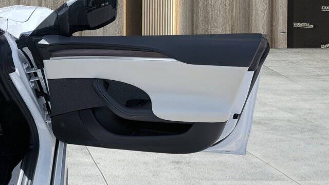 2021 Tesla Model S Long Range