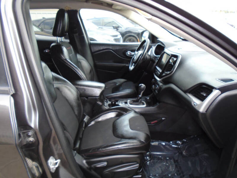 2015 Jeep Cherokee Trailhawk