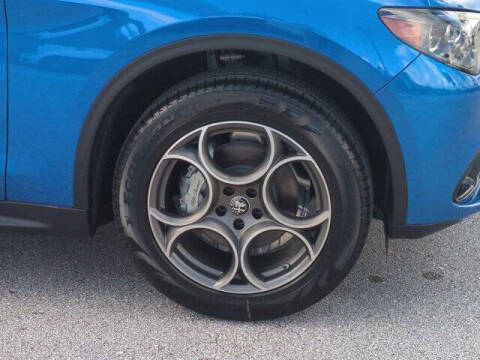 2025 Alfa Romeo Stelvio