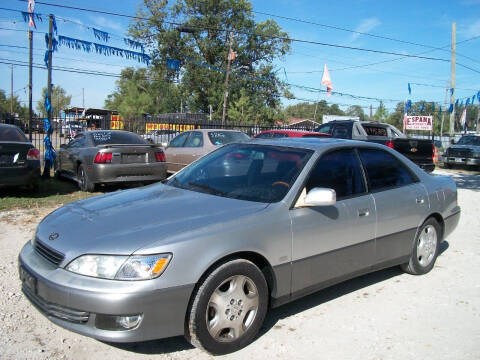 2000 Lexus ES 300 for sale at THOM'S MOTORS in Houston TX