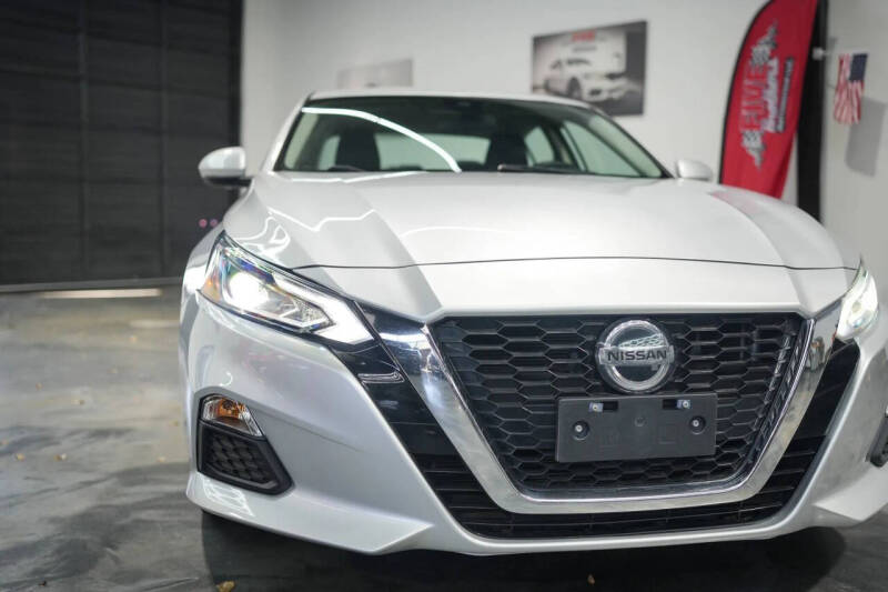 2021 Nissan Altima 2.5 SV