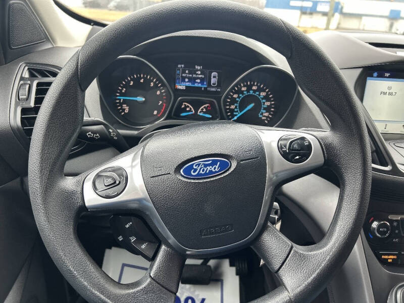 2016 Ford Escape SE