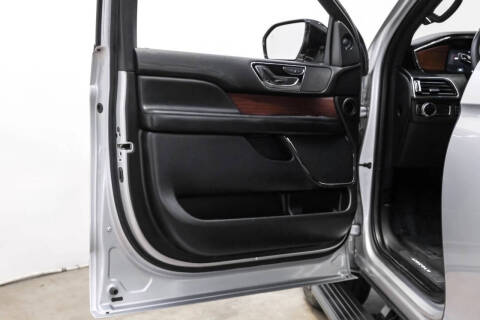 2018 Lincoln Navigator Select