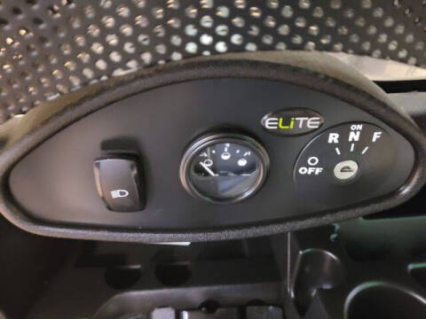 2021 E-Z-GO RXV Elite    Lithium