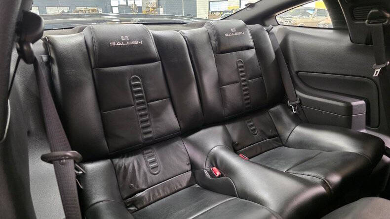 2005 Ford Mustang