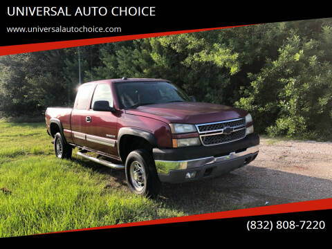 2005 Chevrolet Silverado 2500HD for sale at UNIVERSAL AUTO CHOICE in Houston TX