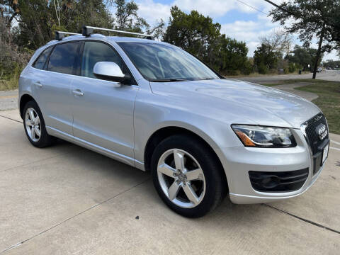 2011 Audi Q5 2.0T quattro Premium Plus