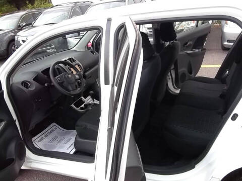 2013 Scion xD