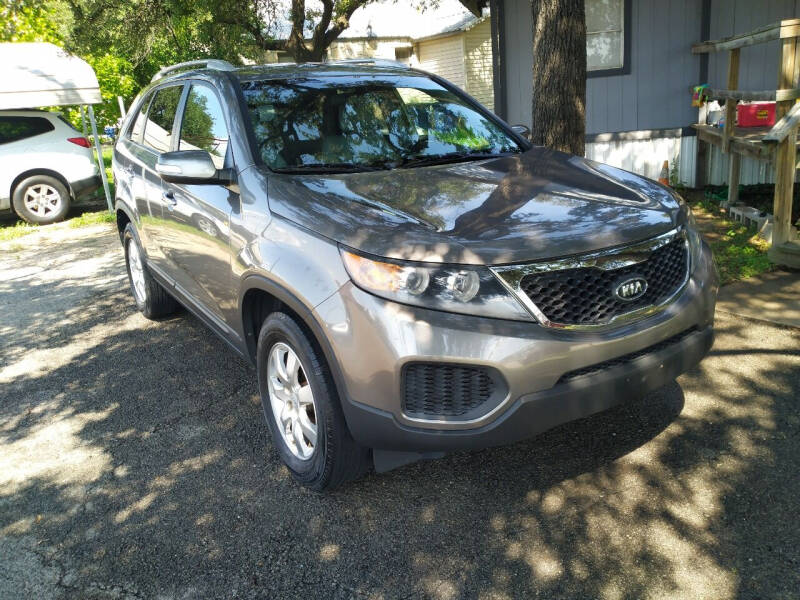 2011 Kia Sorento for sale at FAST MOTORS LLC in Austin TX