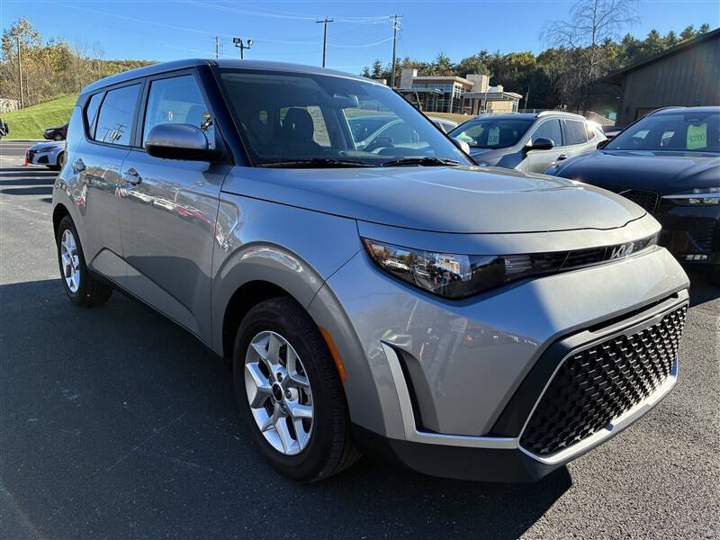 2025 Kia Soul S